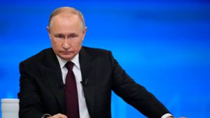 Putin kritisiert deutsche Außenministerin Baerbock
