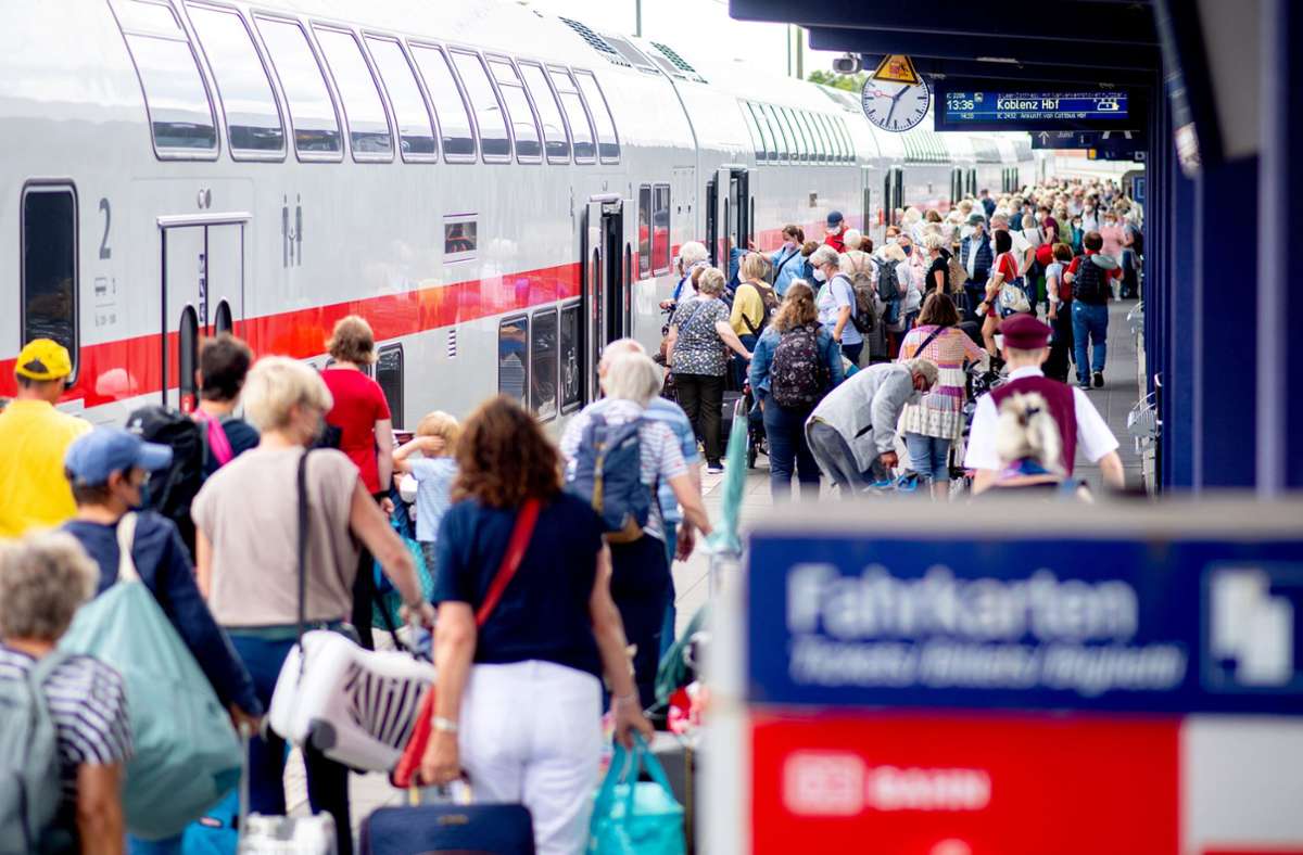 Zugverkehr in Deutschland: Deutsche Bahn verspätet sich so häufig wie seit Jahren nicht