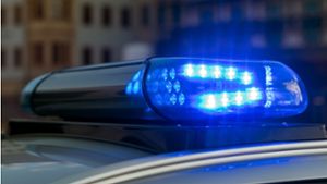 Oberfranken: Reitstall in Flammen - Mitarbeiter verletzt