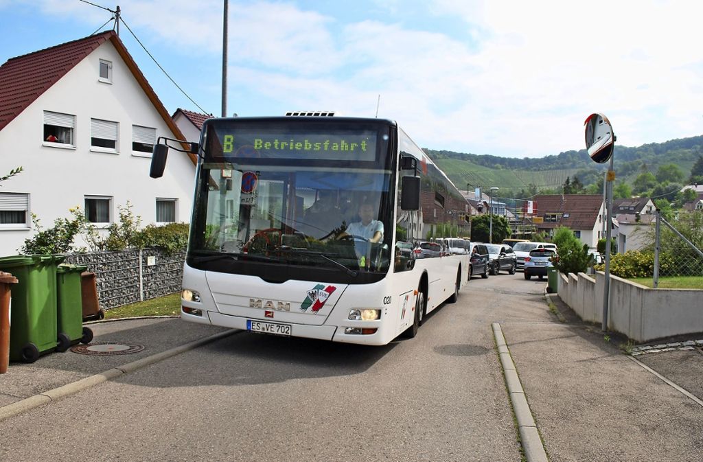 Uhlbacher sehen Alternativroute der Linie 109 während der Sperrung der Geiselbachstraße kritisch: Uhlbacher kritisieren Esslinger Busumleitung