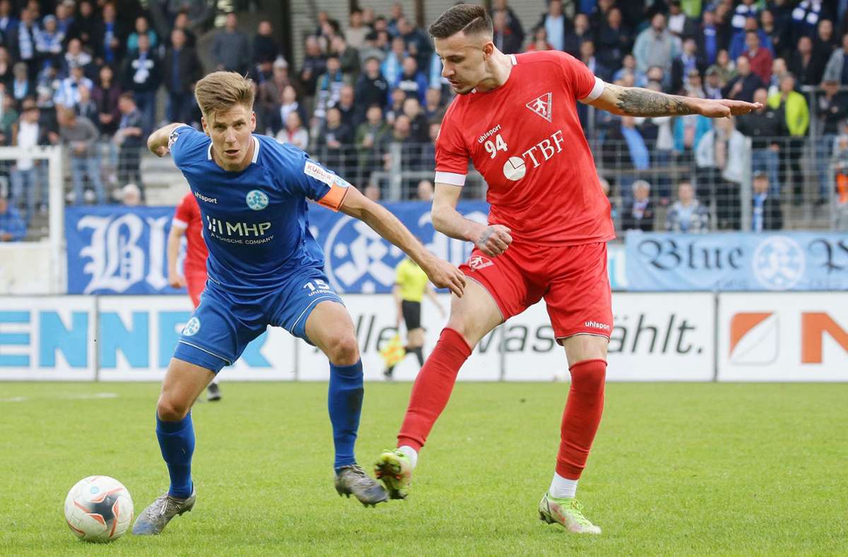 Nico Blank und die Kickers wollen in die Regionalliga. (Archivbild) Foto: Pressefoto Baumann/Hansjürgen Britsch