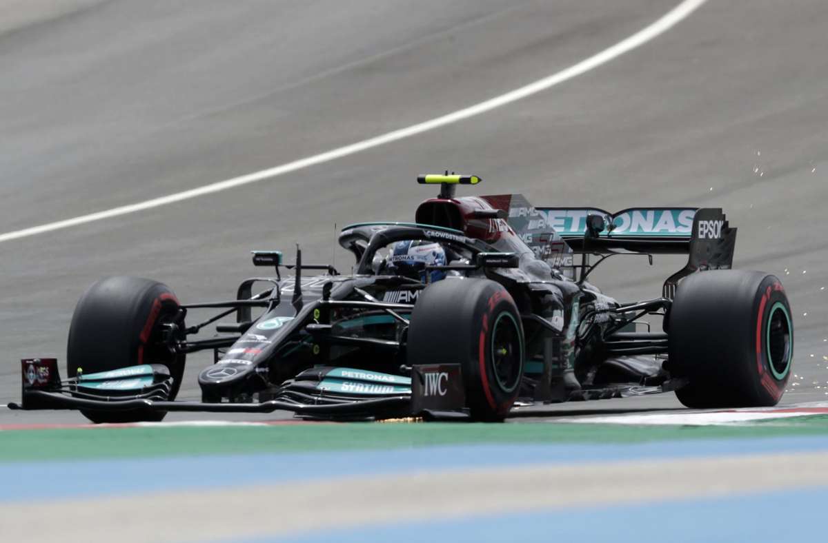 Formel 1 in Portugal: Bottas verhindert 100. Pole Position für Hamilton