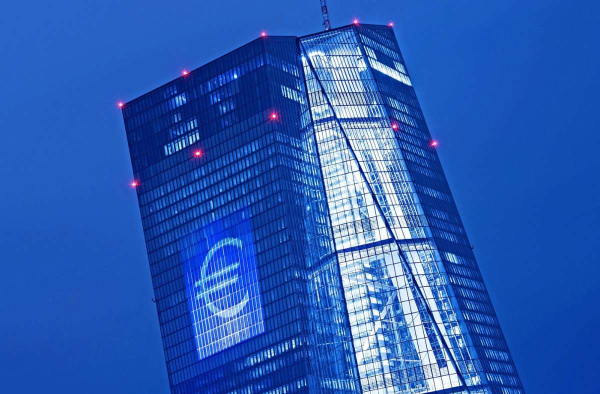 Niedrigzinsen: EZB-Politik: Konflikt schwelt weiter