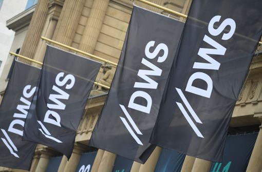 Die Fondsgesellschaft DWS sieht sich dem Vorwurf der Anlegertäuschung ausgesetzt. Foto: dpa/Arne Dedert