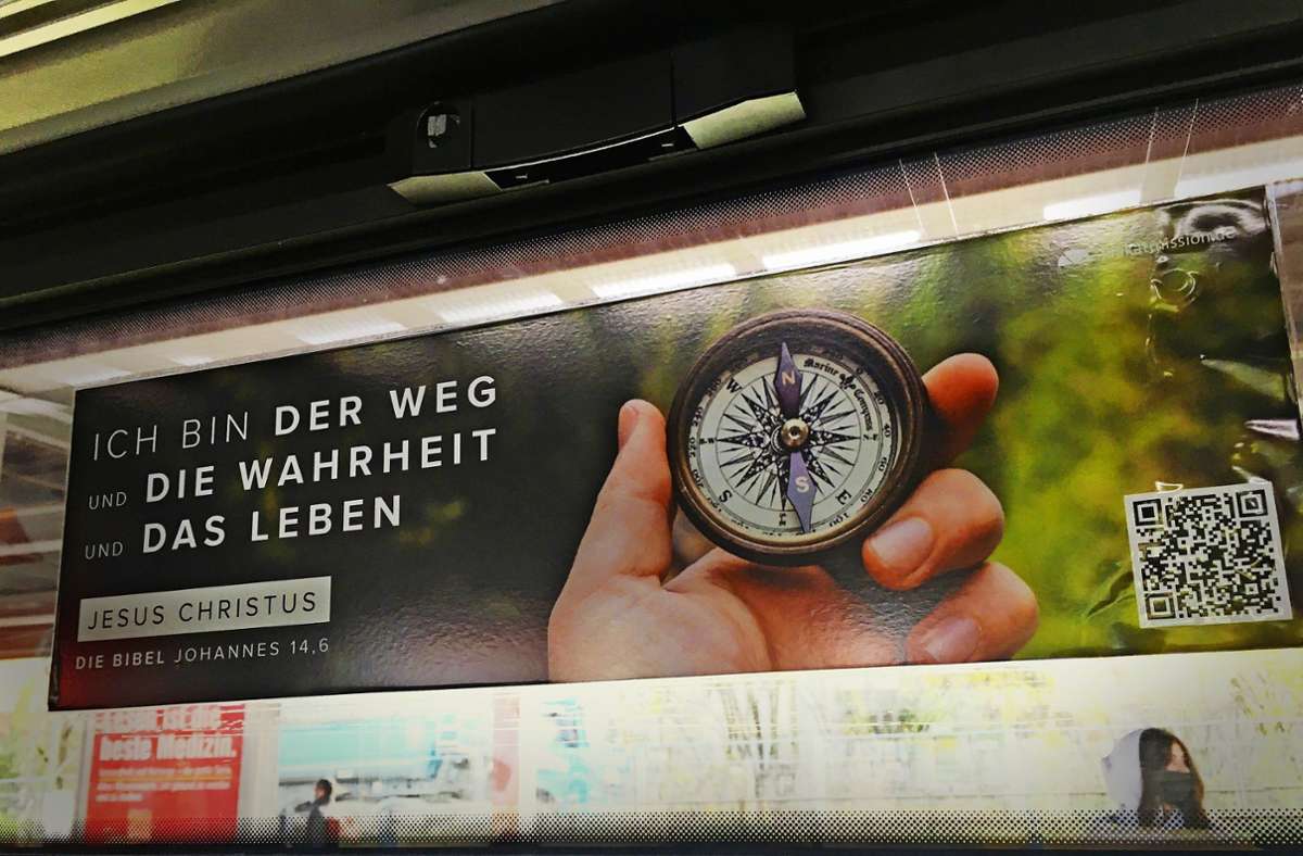Mission in der Region Stuttgart: Linke stoßen sich an Bibelversen in Bussen und S-Bahnen