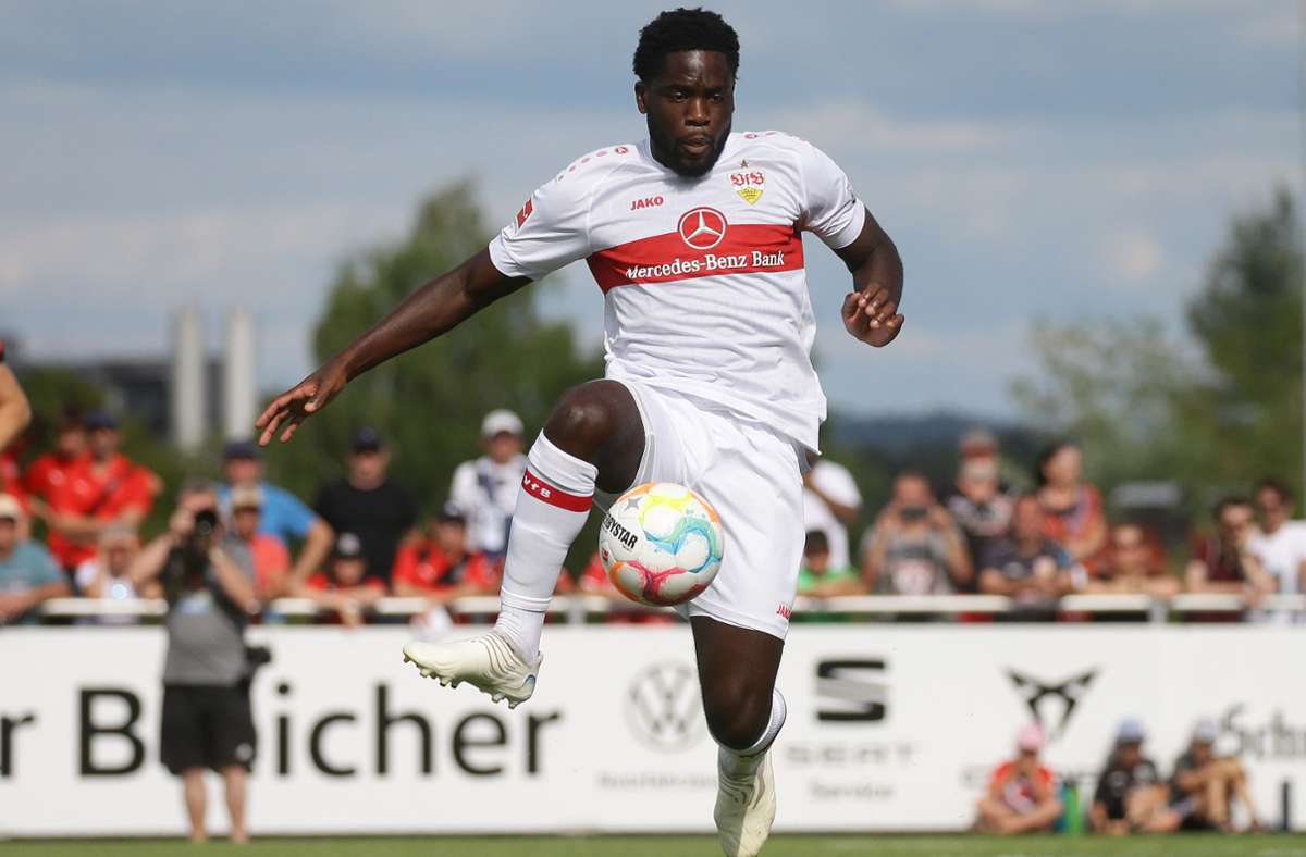 Orel Mangala spielt künftig nicht mehr im VfB-Trikot.