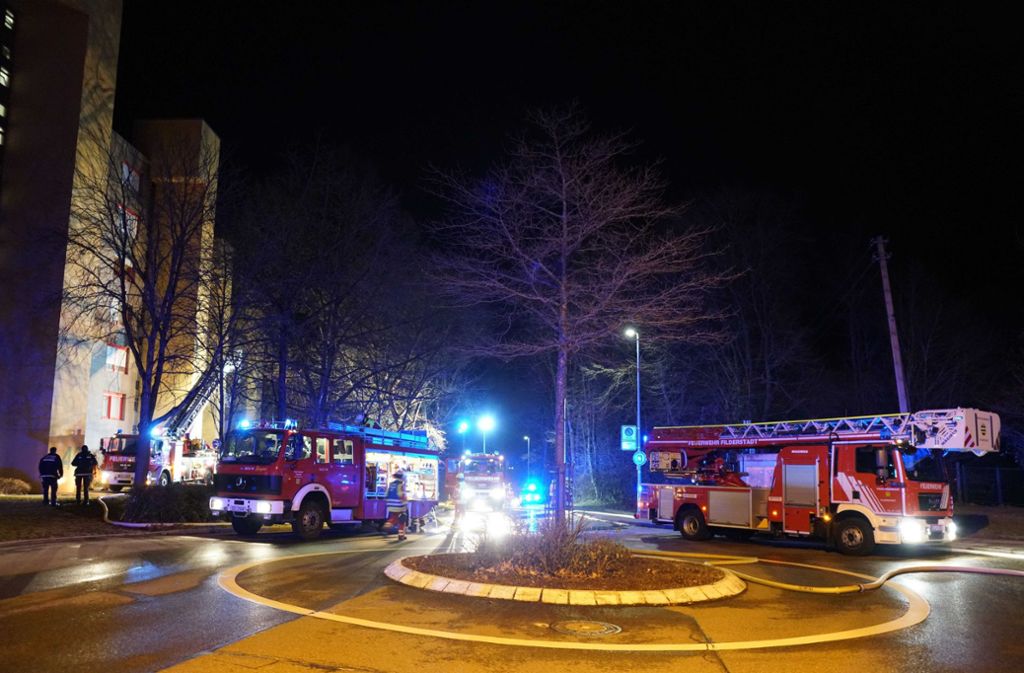 Brand in Plattenhardt: Mehrfamilienhaus in Filderstadt evakuiert