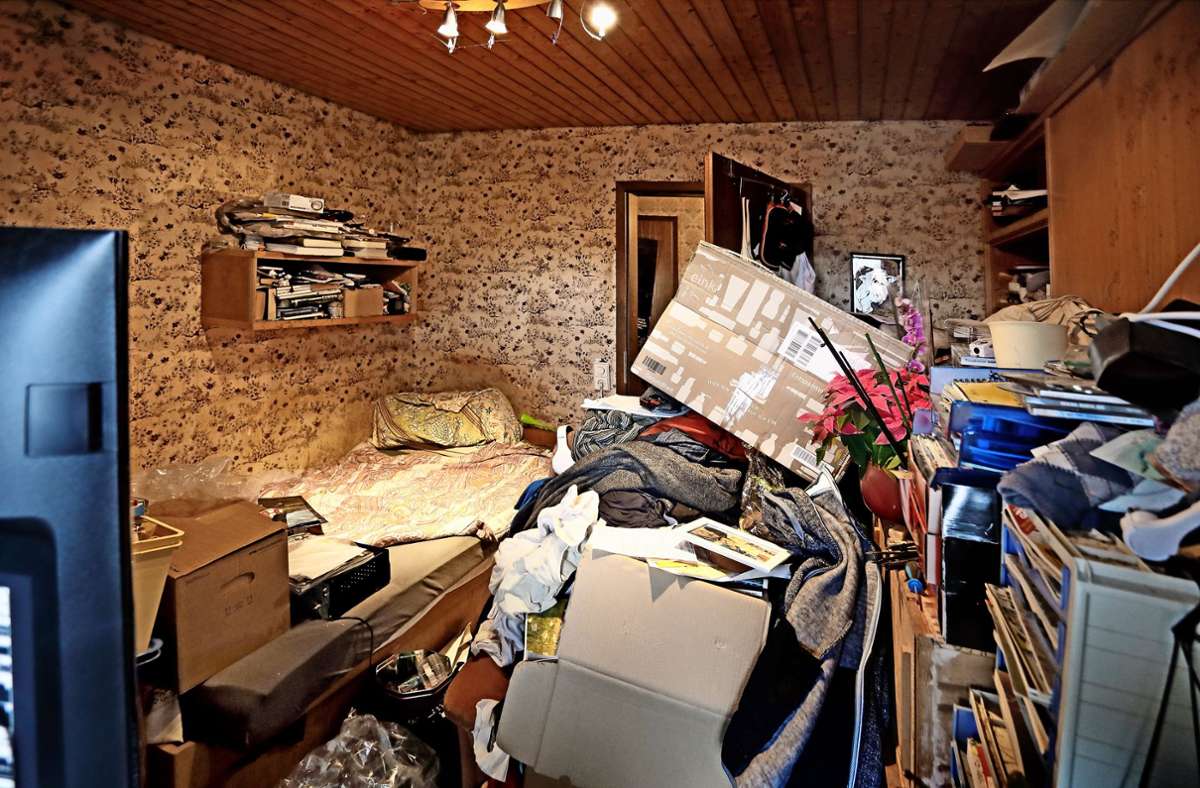 Sogenannte Messies können nichts wegwerfen und sammeln in ihrer Wohnung Berge von Kruscht  an. Foto: Kreisdiakonieverband Esslingen