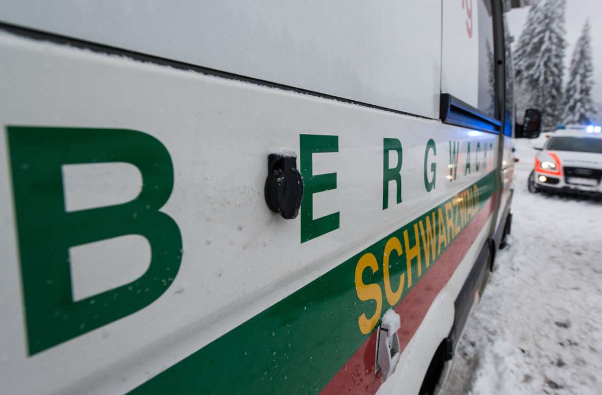 Forbach im Kreis Rastatt: Polizei und Bergwacht retten verirrten Langläufer im Schwarzwald