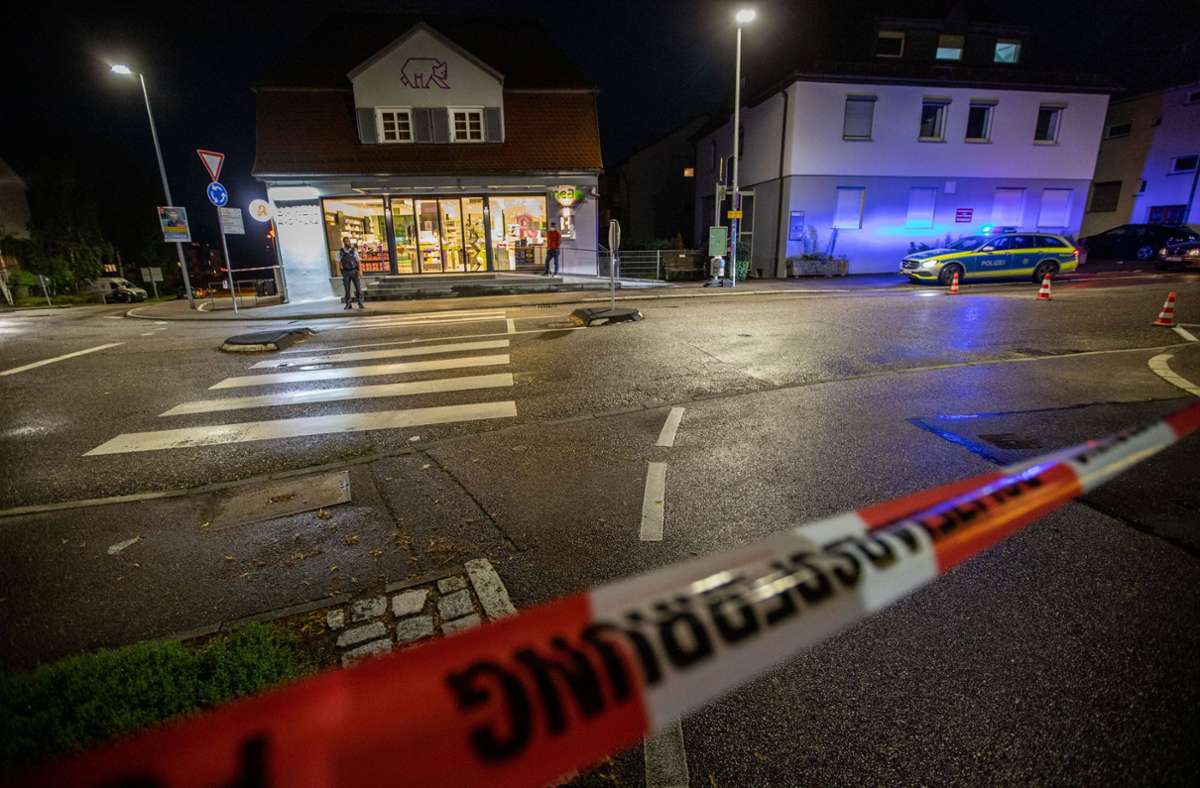 In Esslingen ist ein Mann bei einer Auseinandersetzung von einer Kugel getroffen worden.