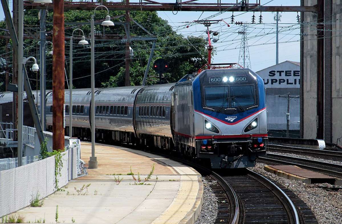Eisenbahnfahren in den USA: Glanz des Silver Star