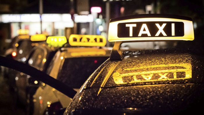 Stuttgarter Polizei entdeckt zahlreiche Taxis mit Tachoblockern