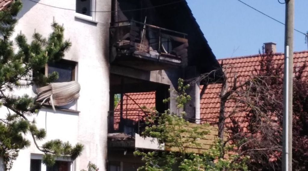 Feuer im ersten Obergeschoss einer Wohnung in Filderstadt-Bernhausen: Brand mit drei Verletzten