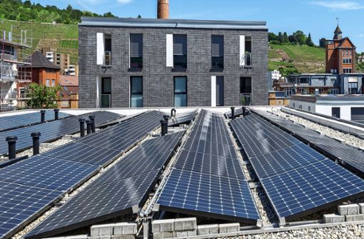 Innovative Projekte wie das Klimaquartier in der Esslinger Weststadt mit seiner solaren Wasserstoff-Technologie helfen der Stadt, ihren Klimazielen näherzukommen. Foto: /Peter Heim
