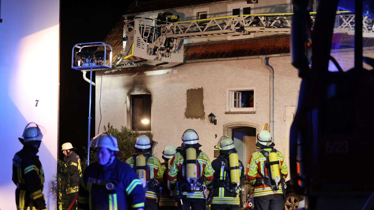 Brand in Lenningen: Feuer verwüstet Wohnung – Bewohner verletzt