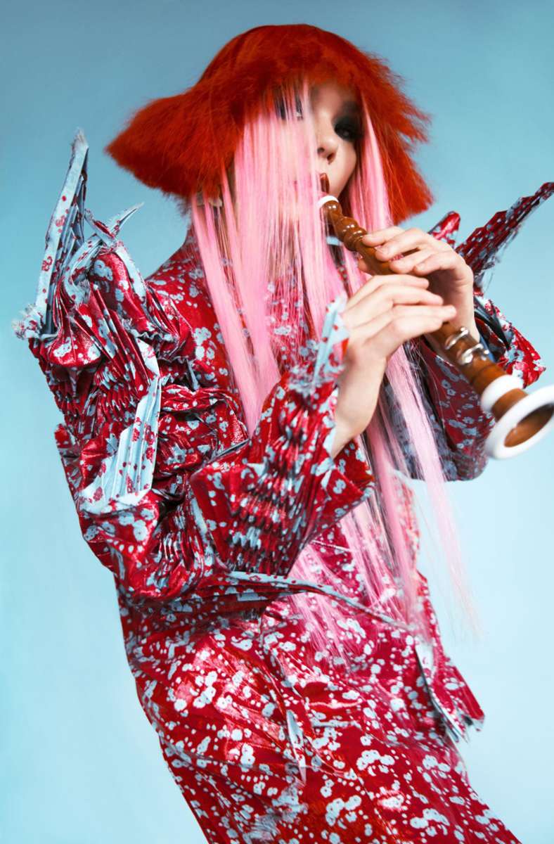 Flötentöne sind Trumpf bei Björk.