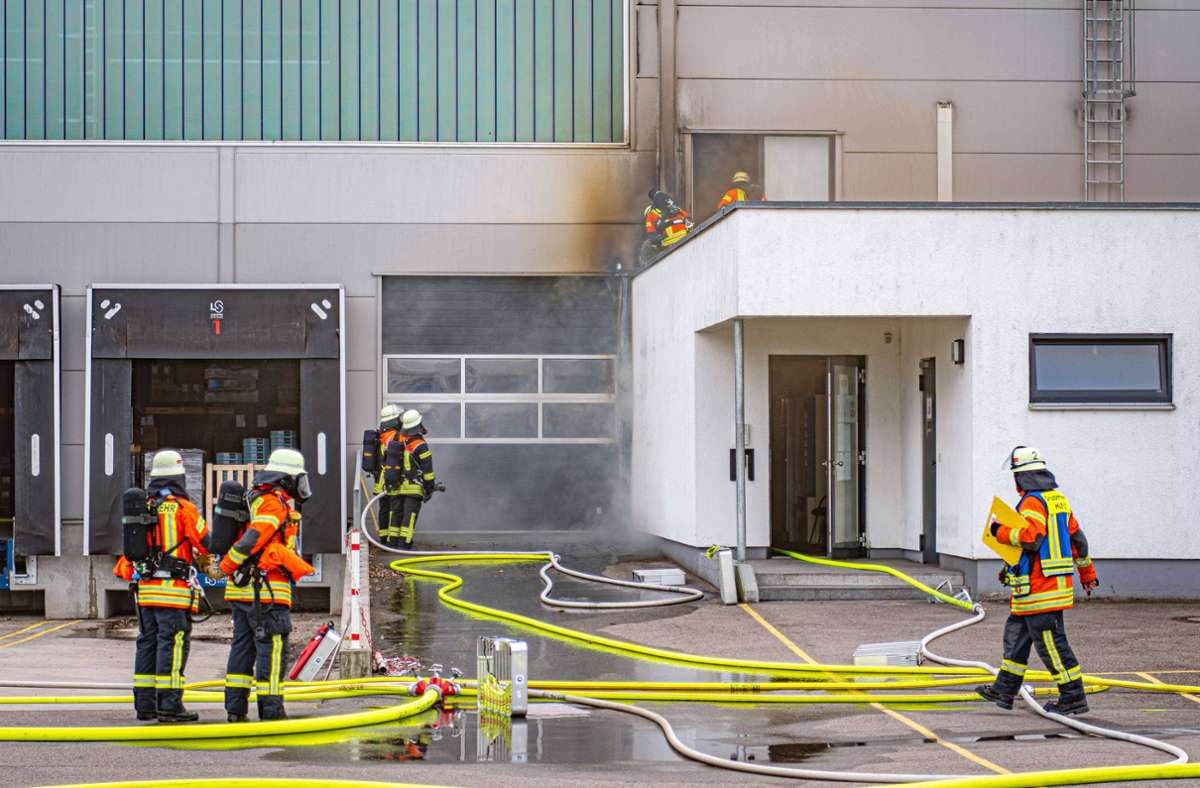 Feuerwehreinsatz in Unterensingen: 150.000 Euro Schaden nach Brand in Unterensingen