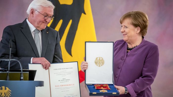 Bundespräsident zeichnet Merkel mit höchstem Verdienstorden aus
