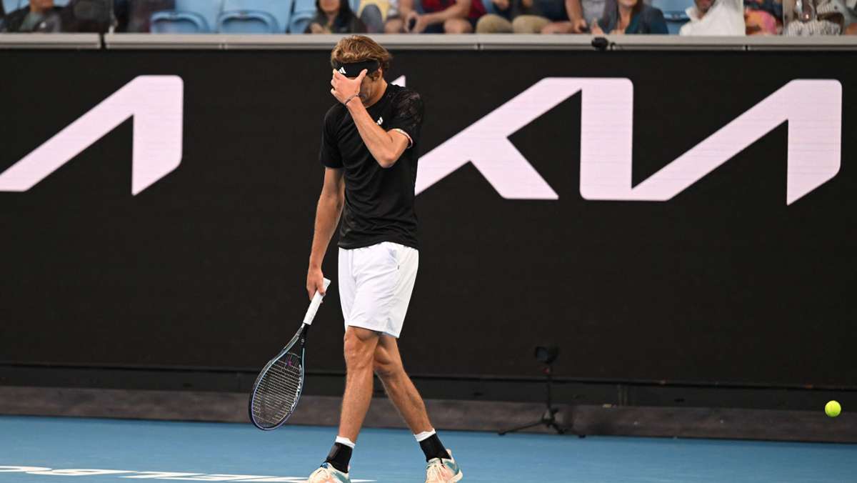 Australian Open: Auch das noch: Vogel erleichtert sich auf Zverevs Kopf