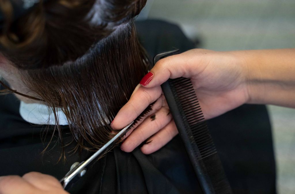 Richtlinie für Friseursalons im Südwesten: Von Montag an wird der  Friseurbesuch  anders aussehen