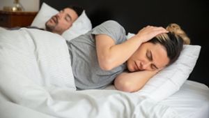 Schlafmaske gegen Schnarchen - Welche Anti Schnarch Maske hilft wirklich? 