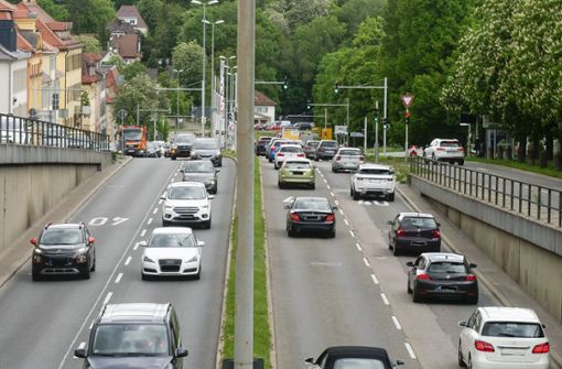 Rund 70.000 Fahrzeuge sind tagtäglich auf der B27 in Ludwigsburg unterwegs. Foto: Archiv/Simon Granville