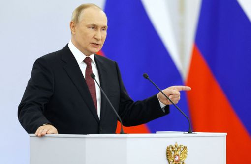 Präsident Wladimir Putin will besetzte ukrainische Gebiete schrittweise in die Russische Föderation integrieren. (Archivbild) Foto: AFP/DMITRY ASTAKHOV