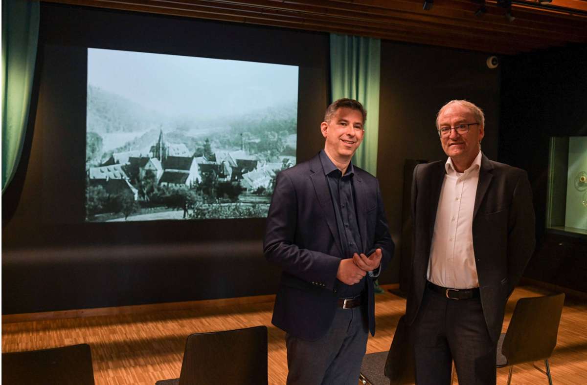 Ausstellung eröffnet an der Kulturmeile: Historische Filmschätze aus Stuttgart erstmals digital zu sehen