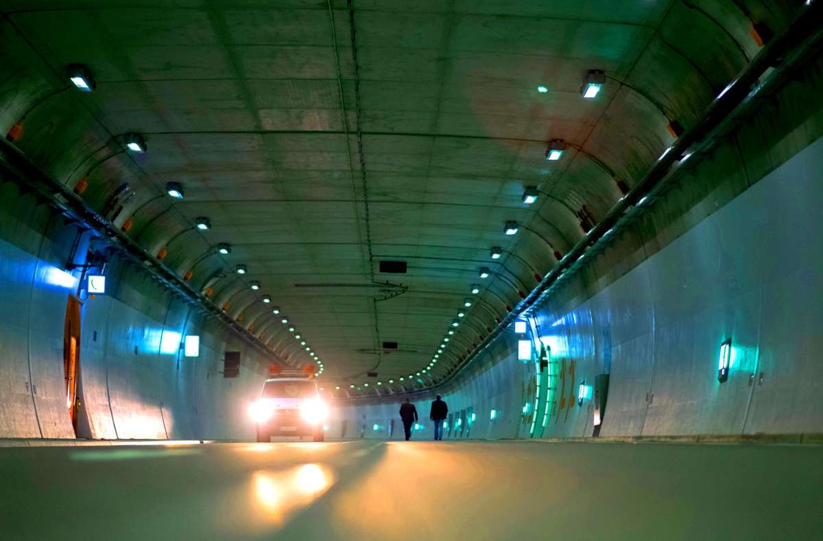 Eröffnung am  26. März: Der Rosensteintunnel ist fertig, der Streit geht weiter