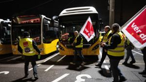 Baden-Württemberg: Streiks legen ÖPNV in mehreren Städten großteils lahm