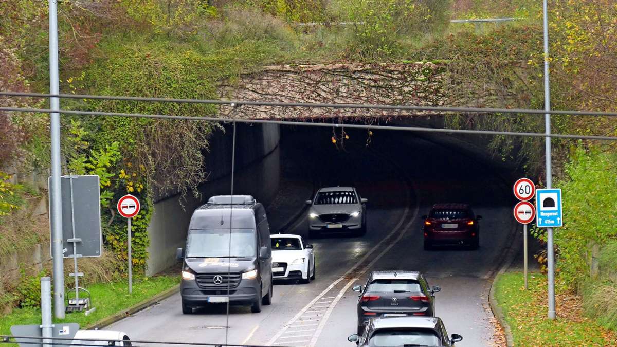 Verkehr in Stuttgart: Neue Beleuchtung für den Tunnel Neugereut