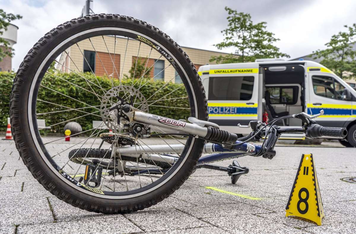 In Esslingen gestürzt: Mehrere Radfahrer bei Unfällen verletzt