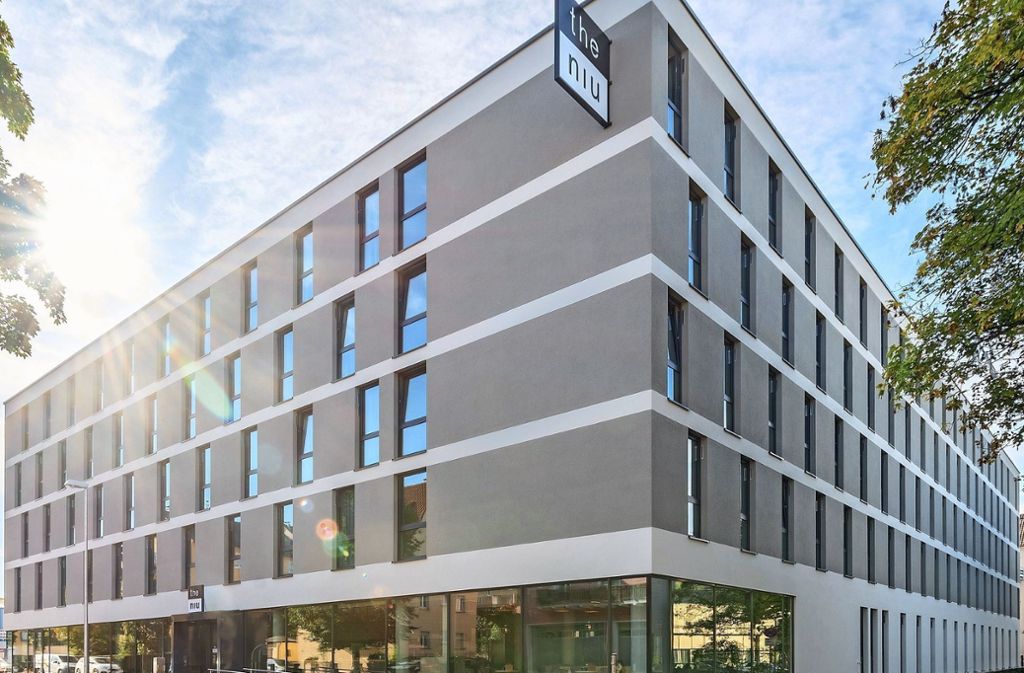 Hotel in der Otto-Bayer-Straße fertig gestellt: Riesenhotel in Oberesslingen