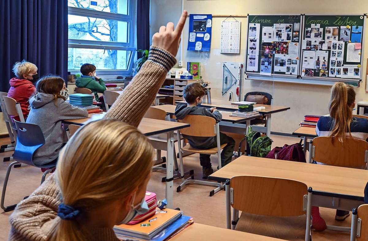 Präsenzunterricht: Warum Baden-Württemberg die Schüler  zurück in die Schule holt