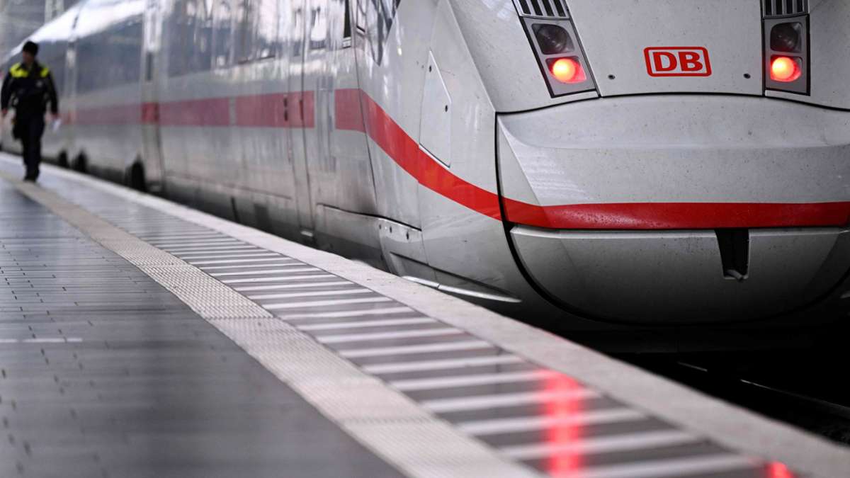 Warnstreiks der GDL: Deutsche Bahn stellt Notfahrplan online