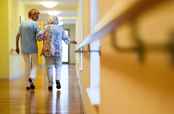 Kranken- und Altenpflege im Südwesten: Nothilfe für pflegebedürftigen Berufsstand