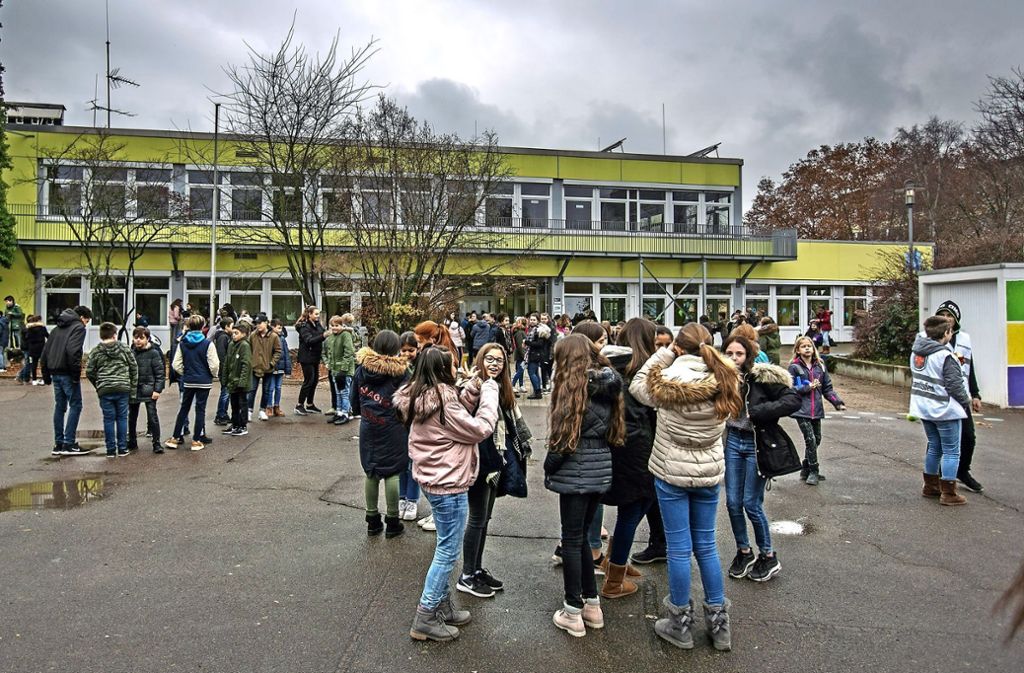 Die Realschule Oberesslingen platzt aus allen Nähten: Die Realschule Oberesslingen ist überfüllt