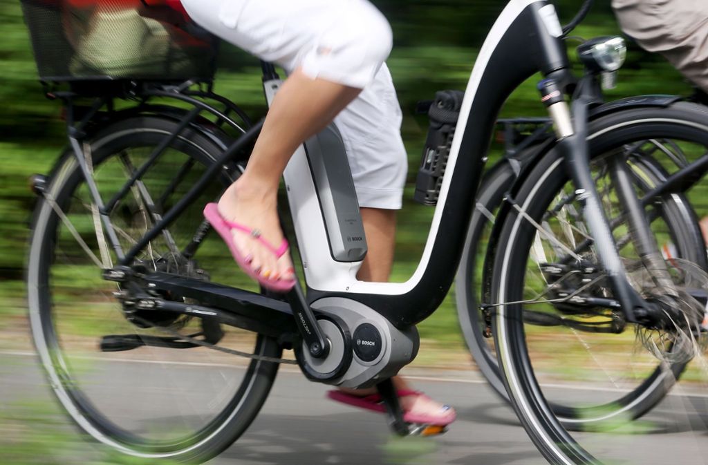Freie Wähler wollen die Elektromobilität voranbringen – Wunsch nach Ladesäule für Autor und Fahrräder: Impulse für die Elektromobilität