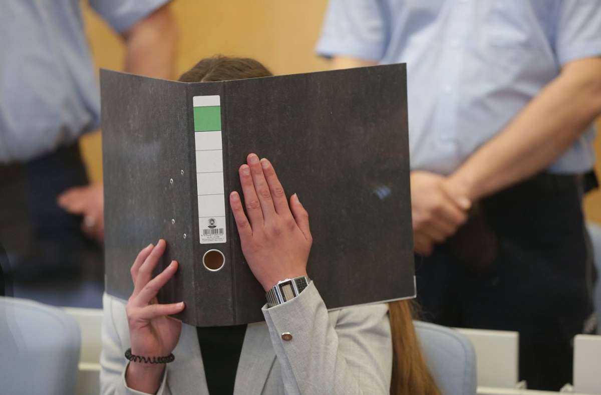 Prozess um Sarah O.: Schülerin aus Konstanz als IS-Sklavenhalterin verurteilt
