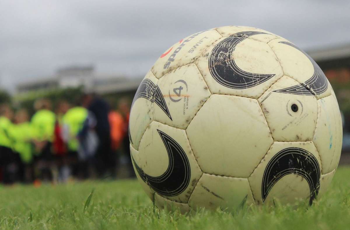 Fußball – Bezirksliga: Köngen dreht Spiel in Jesingen