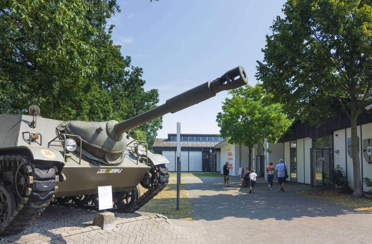 Im deutschen Panzermuseum in Munster sind die ausgemusterten Modelle derzeit ein Hit. Foto: imago images/Volker Preußer