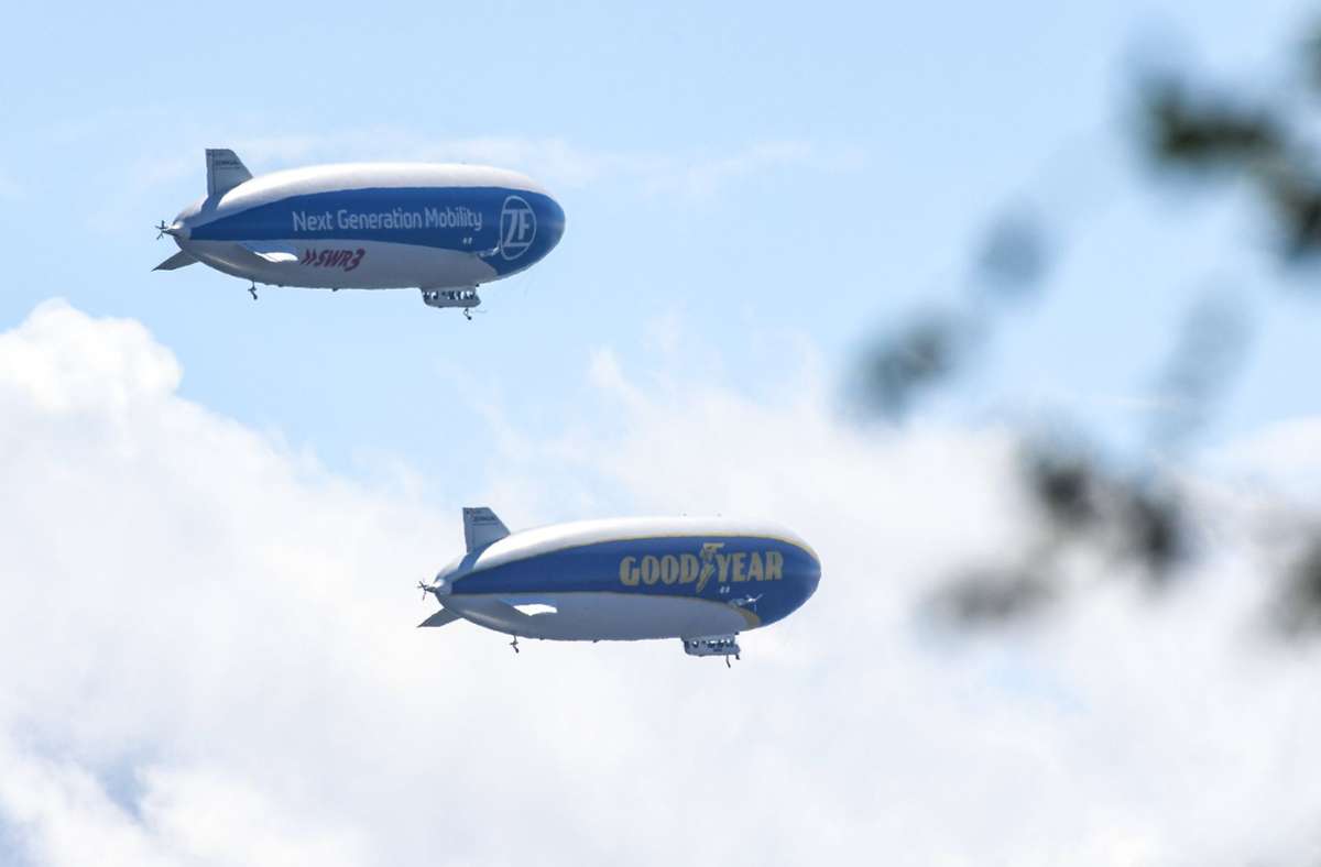 Am Bodensee: Sightseeing aus 300 Metern Höhe: Zeppeline starten in die Saison