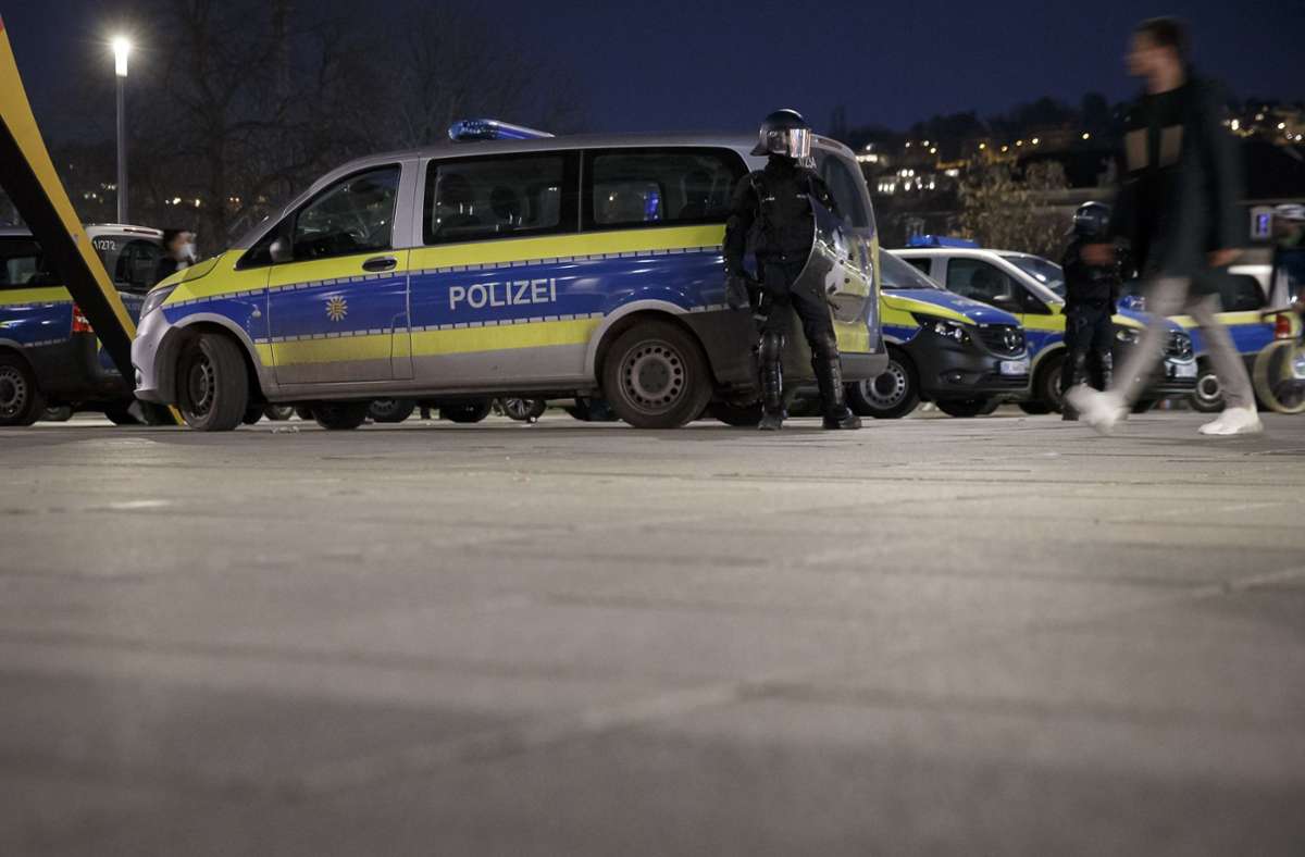 Polizeieinsatz am Samstagabend auf dem Stuttgarter Schlossplatz
