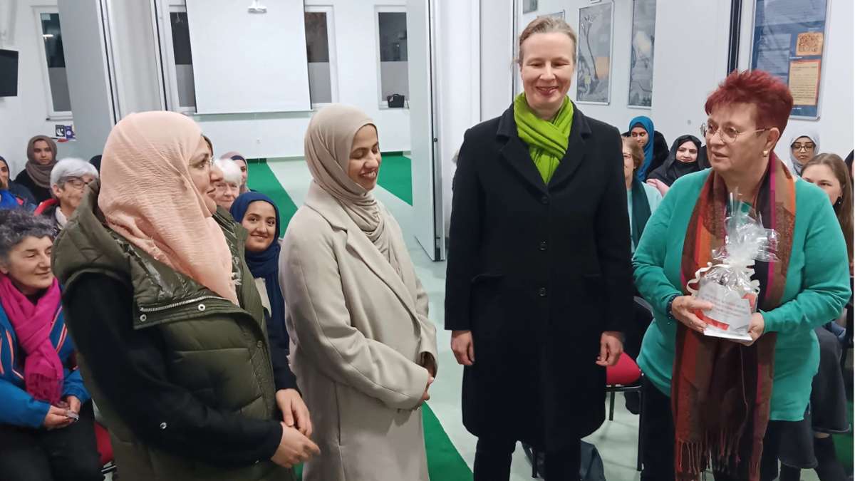 Diskussionsrunde in Weil der Stadt: Internationaler Frauentag in der Moschee