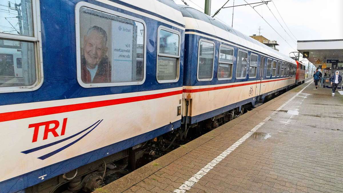 Bahnstrecke Böblingen-Stuttgart: Ein ausgemusterter  Zug wird zum Retter in der Not