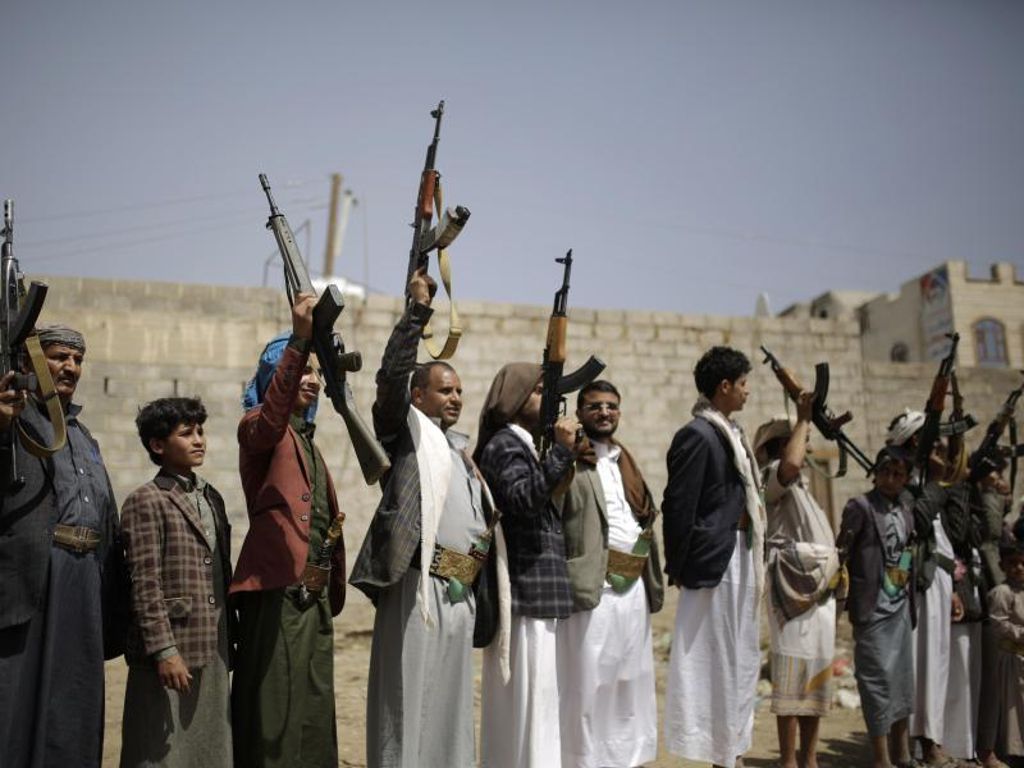 Huthi-Rebellen unter Verdacht: 40 Regierungssoldaten im Jemen durch Rakete getötet