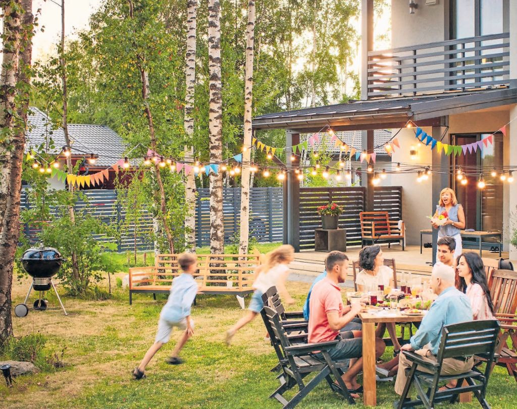 Sechs Tipps für ein gelungenes Grillfest im Garten: Perfekte Partystimmung
