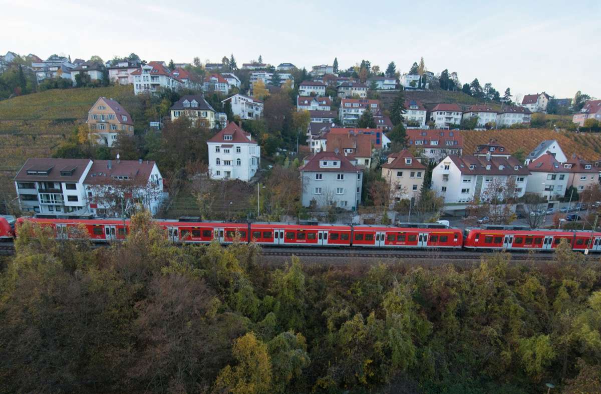 Gäubahnausbau in Stuttgart: Grünen-Bundestagsabgeordneter Gastel fragt nach Tunnel