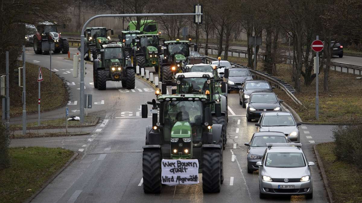 Protest in Stuttgart: Bauern kommen mit bis zu 3000 Traktoren