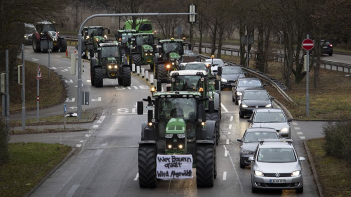 Bauern kommen mit bis zu 3000 Traktoren